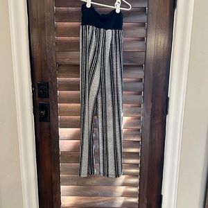 IN Studio Polyester and Spandex Wide Leg Pull On Pants